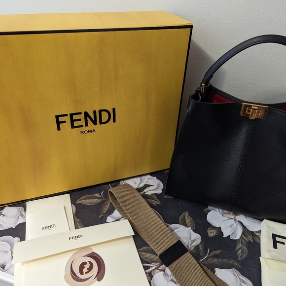 Fendi Peekaboo X Lite - Picture 12 of 16